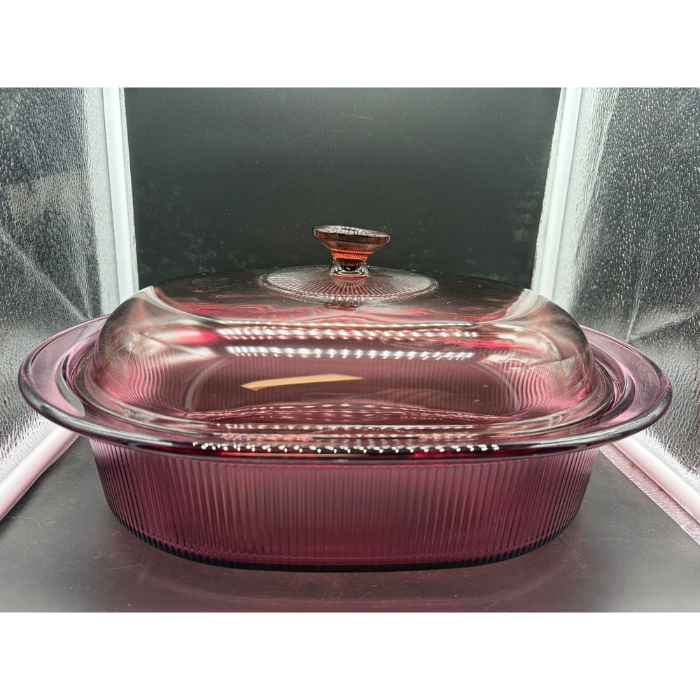 Visions by Corning Cranberry Glass Oval Casserole Dish with Lid Ribbed 2.5L USA